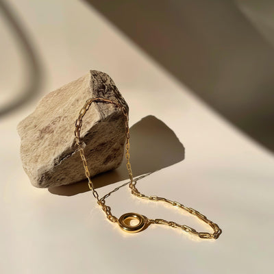 💍 Top 5 Romantic Jewelry Gifts for Anniversaries