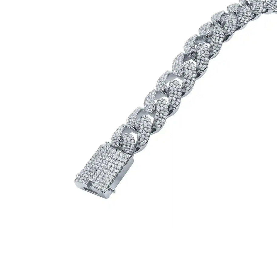 Close-up of Stallion Iced 18 mm Cuban Chain with AAA-grade cubic zirconia on sturdy brass alloy