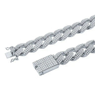 Stallion Iced 18 mm Cuban Chain with sparkling AAA-grade cubic zirconia and durable brass alloy finish