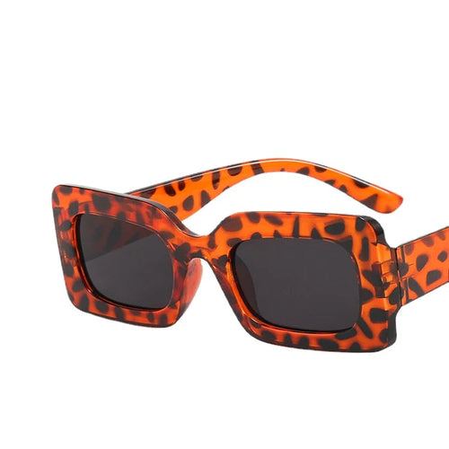 Vintage rectangle sunglasses for women with tortoiseshell polycarbonate frame and UV400 resin lenses