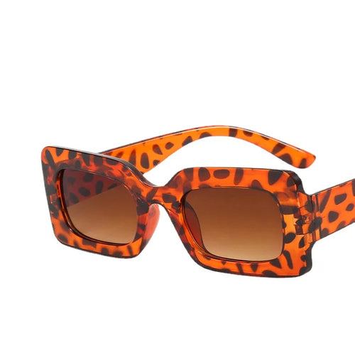 Women's vintage rectangle sunglasses with tortoiseshell polycarbonate frame and UV400 resin lenses