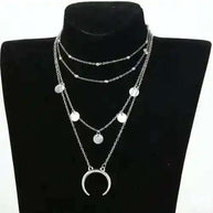 Crescent Moon Layered Necklace - AuriJewel