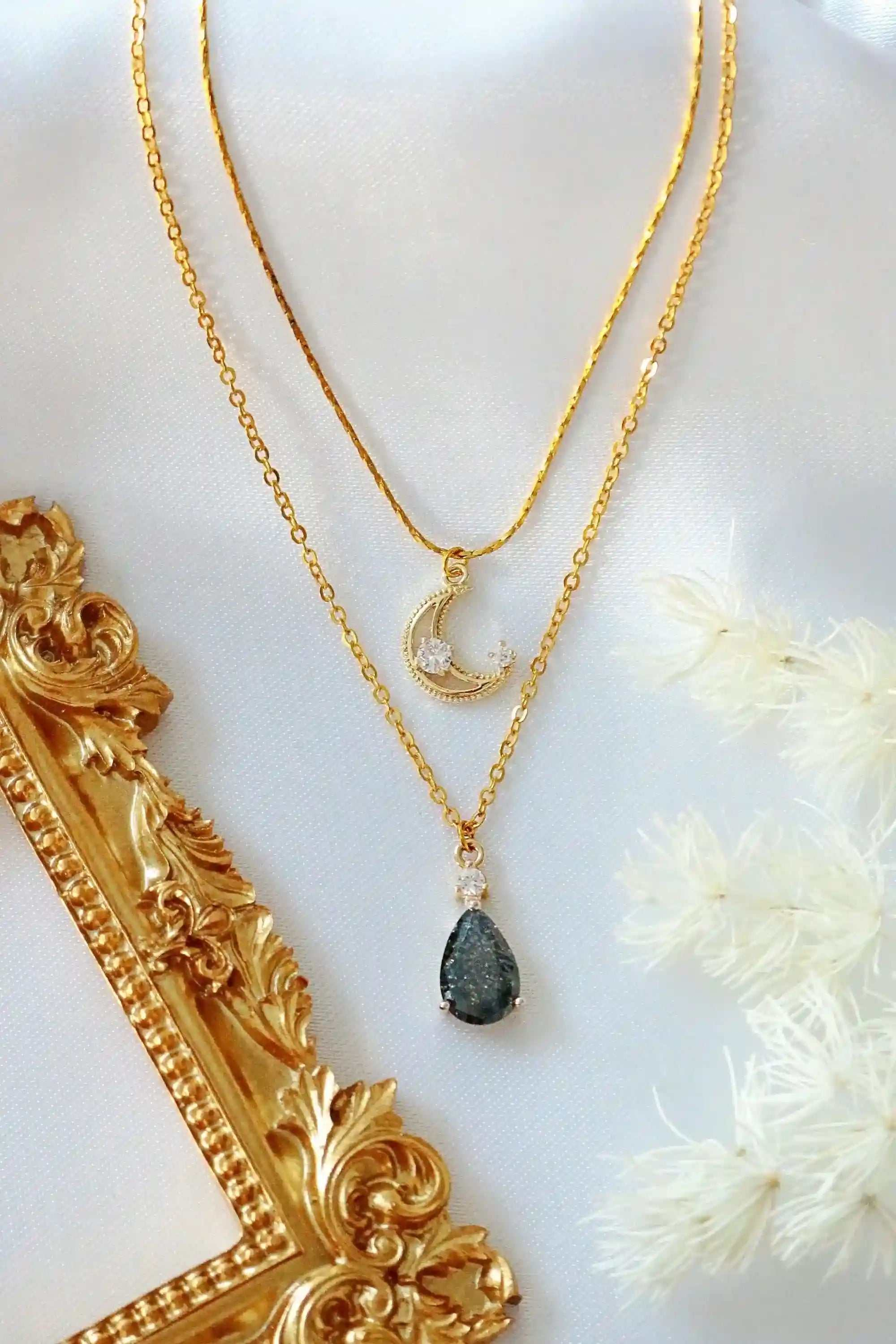 Galaxy Moon Layered Necklace - AuriJewel